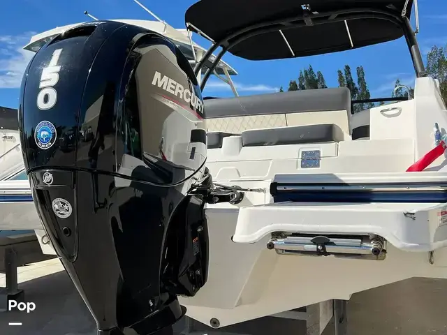 Bayliner Dx2200