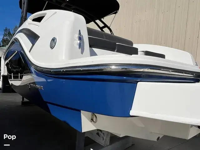 Bayliner Dx2200