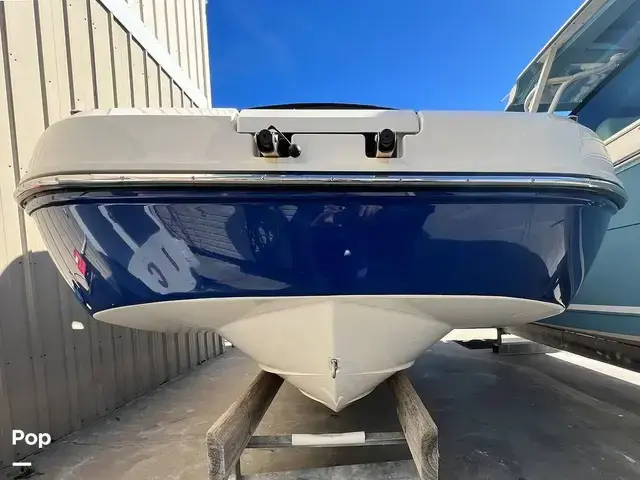 Bayliner Dx2200