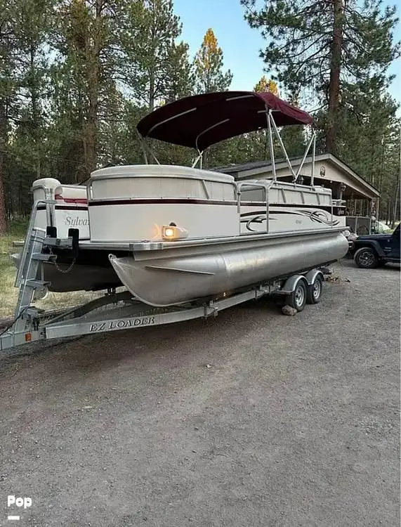 2009 Sylvan mirage 8522