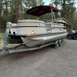 2009 Sylvan mirage 8522