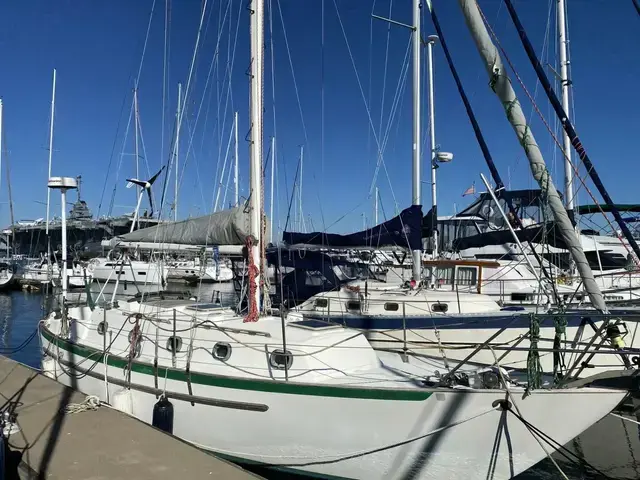 Pacific Seacraft 34