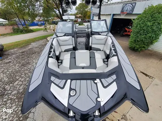 Malibu M235