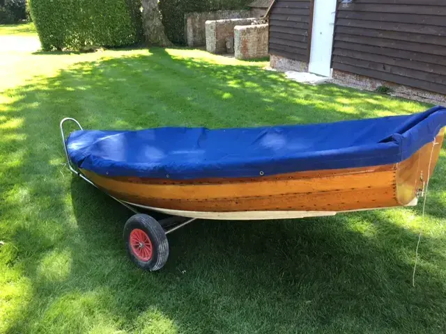 Classic Solent Scow