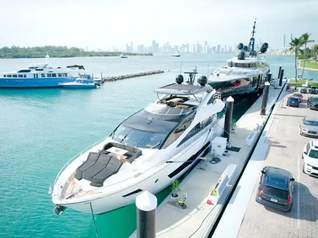 Sunseeker Yacht 86