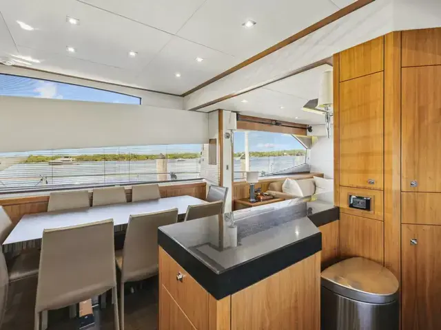 Sunseeker Manhattan 73