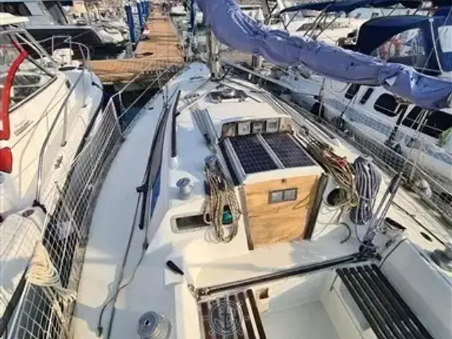 Beneteau First 30