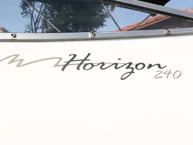 Four Winns 240 Horizon