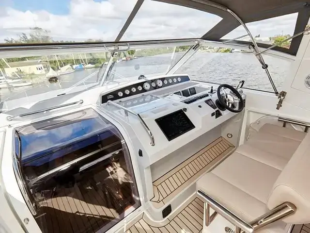 Haines 400 Aft Cabin