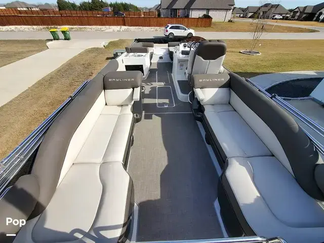 Bayliner Element Xr7