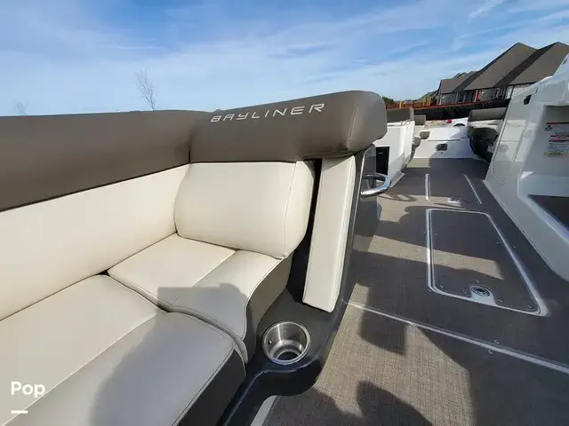 Bayliner Element Xr7