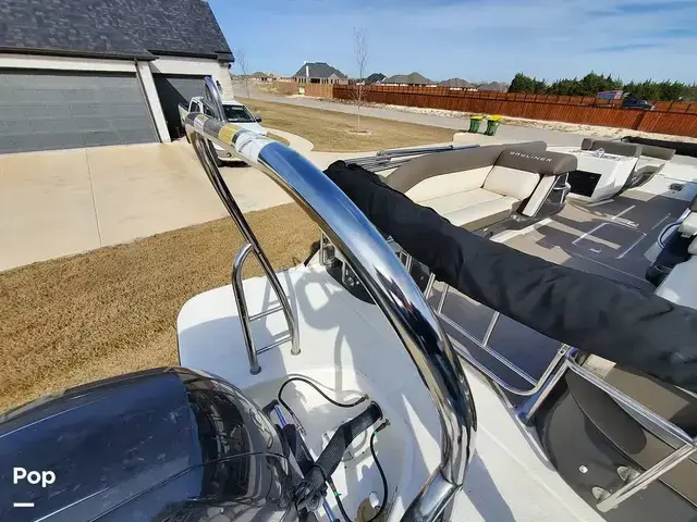 Bayliner Element Xr7