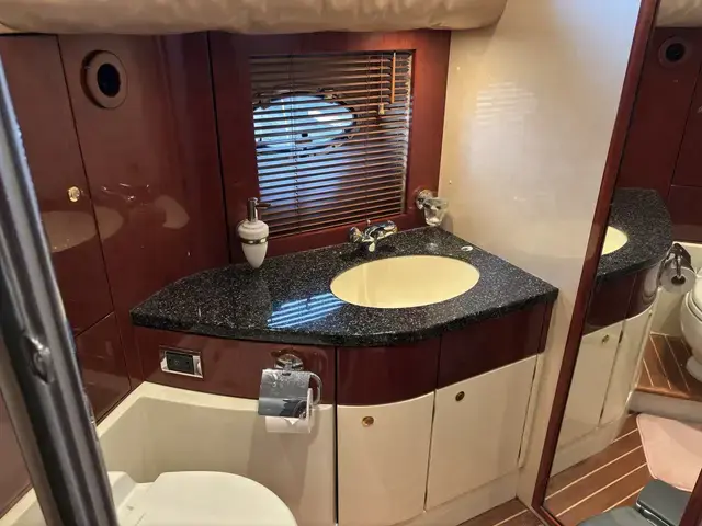 Fairline Squadron 58