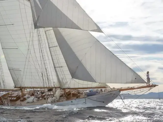 Alden 103 ft Gaff Schooner 1931-2015