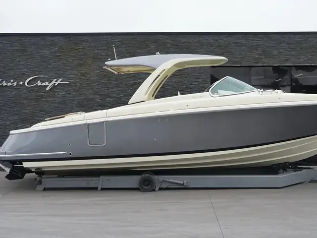 Chris Craft 35 Launch Gt