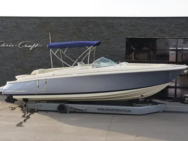 Chris-Craft Launch 28 GT