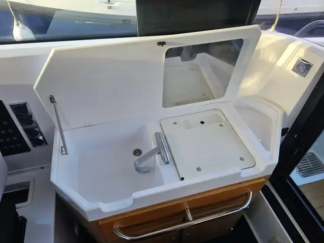 XO Boats 270 RS Front Cabin