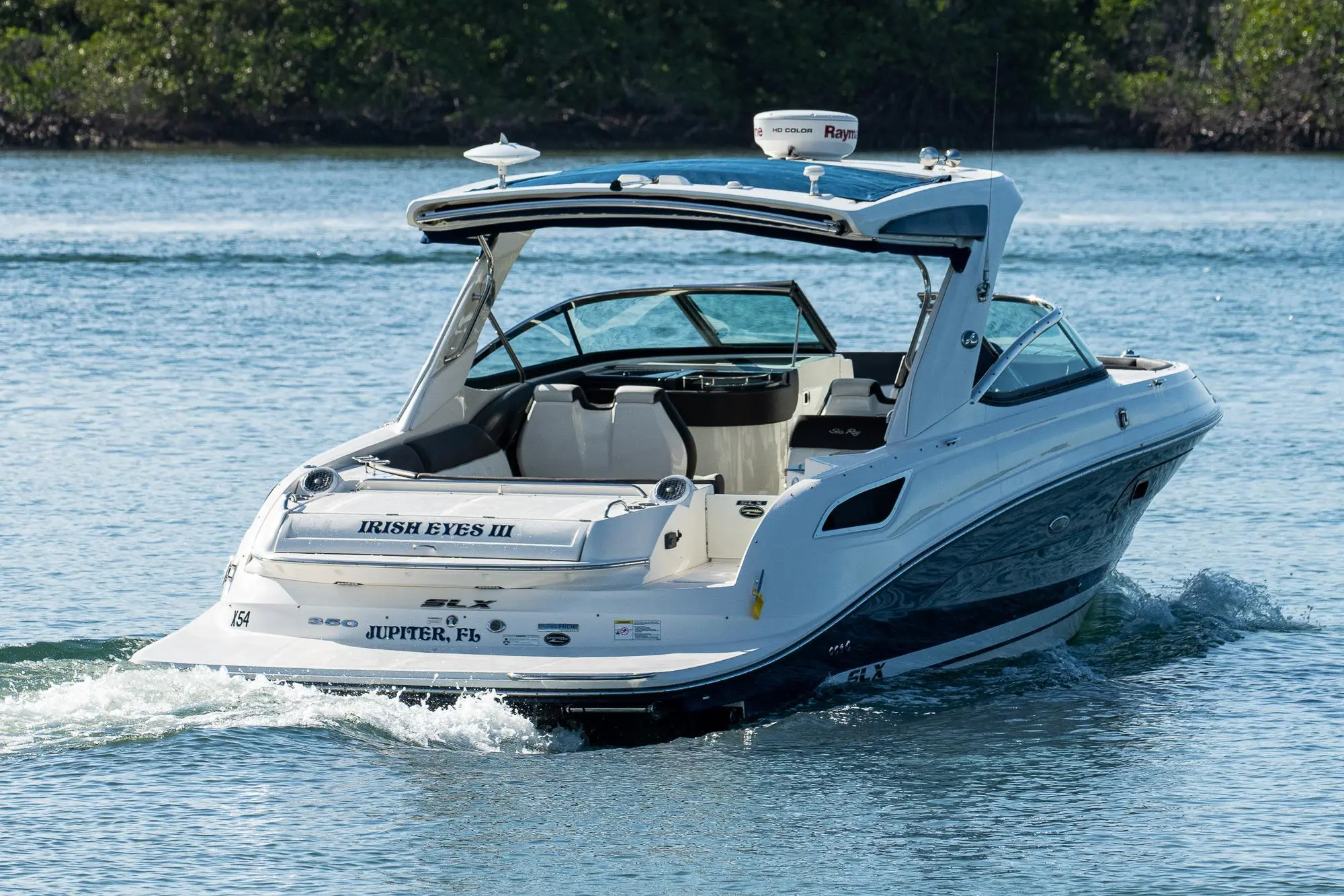 2016 Sea Ray 350 slx