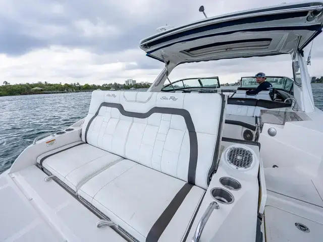 Sea Ray 350 Slx