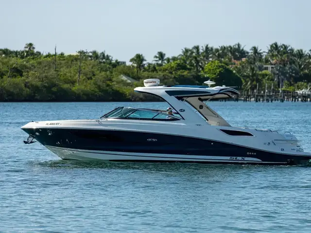 Sea Ray 350 Slx