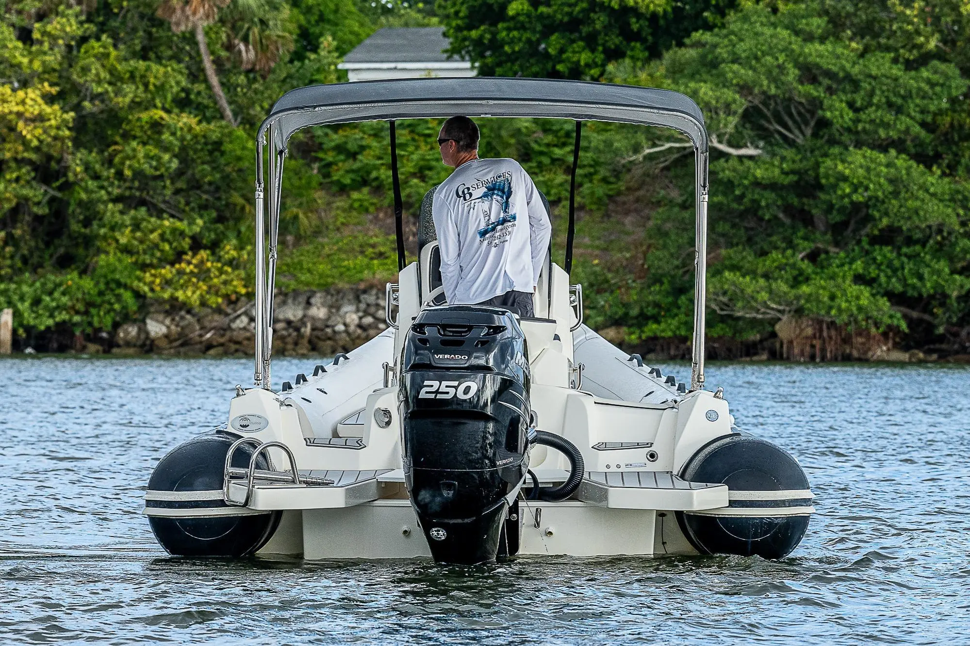 2017 Bimini prince 25