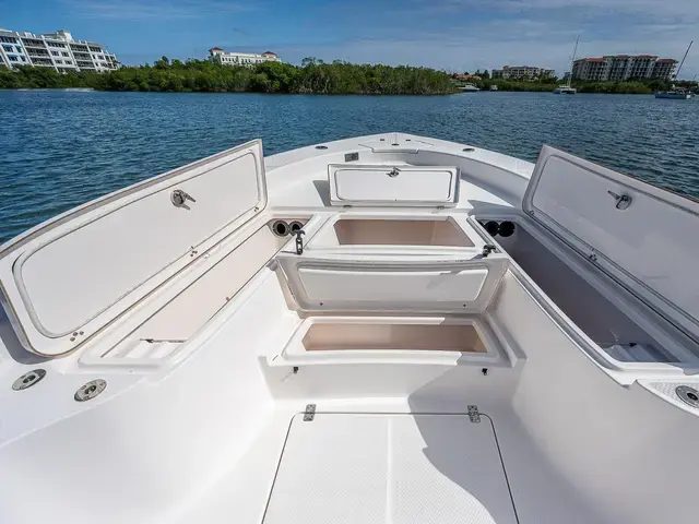 Blue Wave Boats 2800 Pure Hybrid