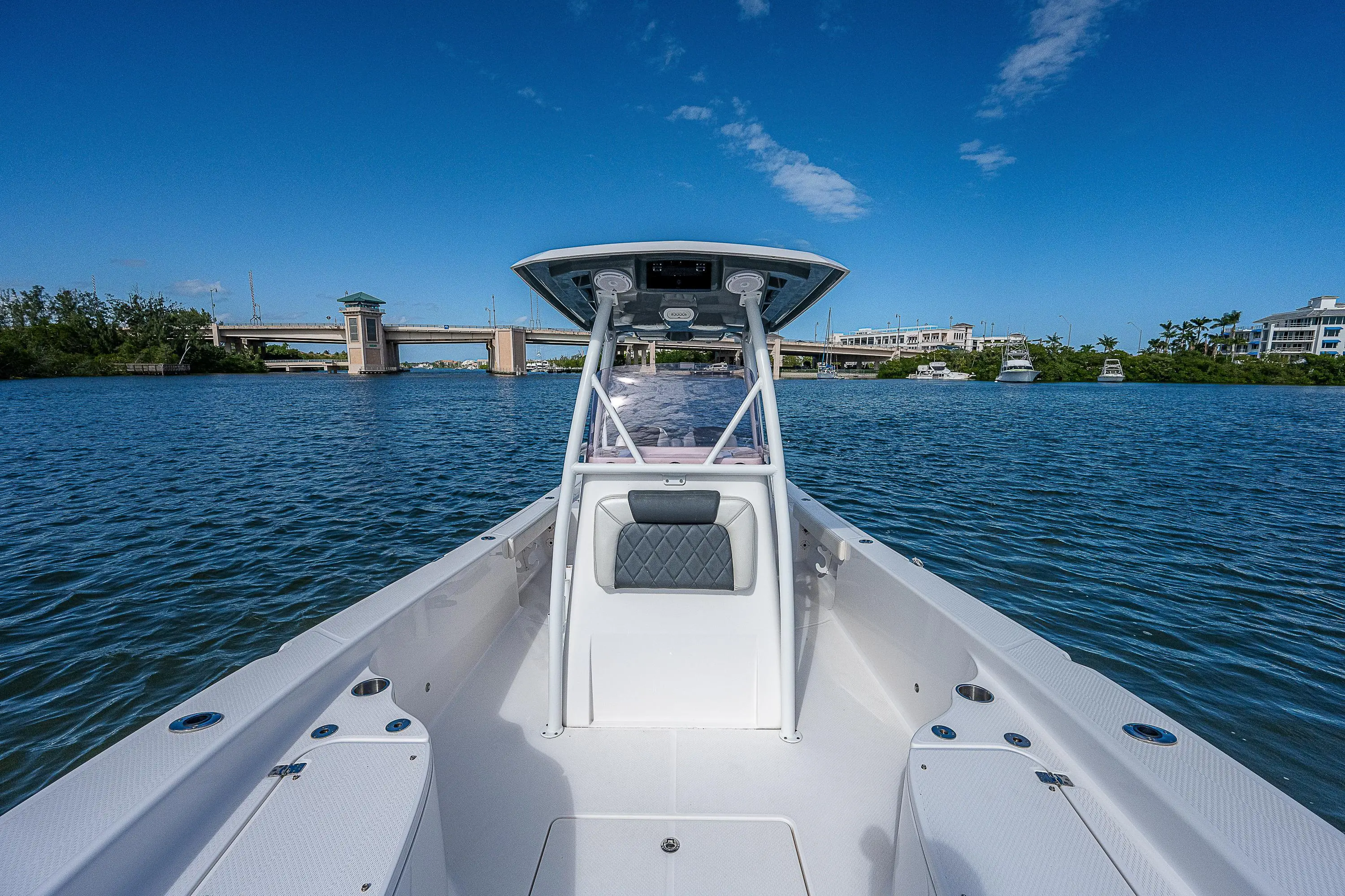 2019 Blue Wave 2800 pure hybrid