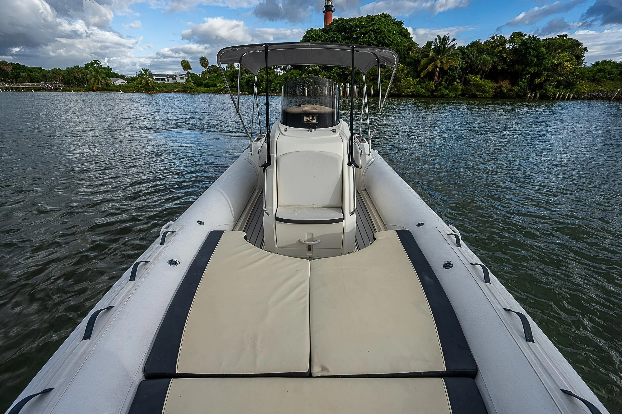 2017 Bimini prince 25