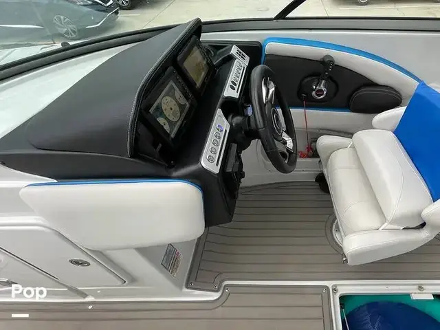 Crownline 290 Xss