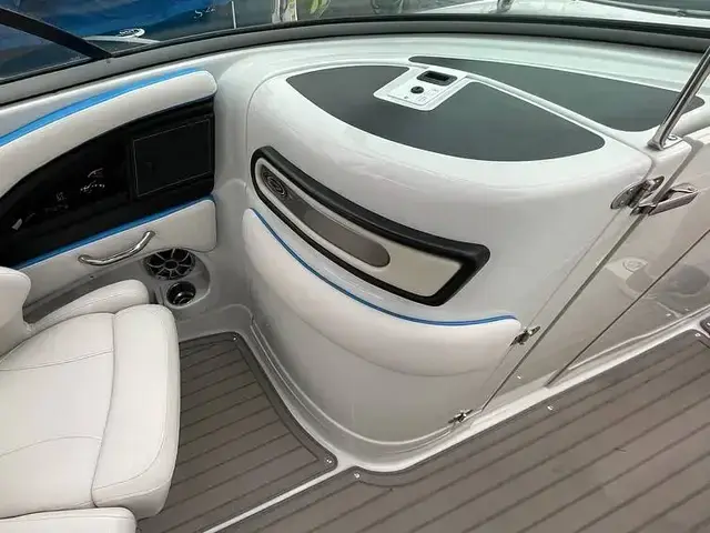 Crownline 290 Xss