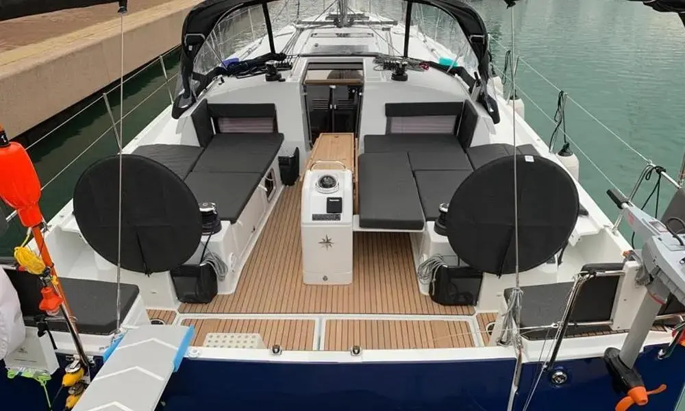 2020 Jeanneau sun odyssey 490