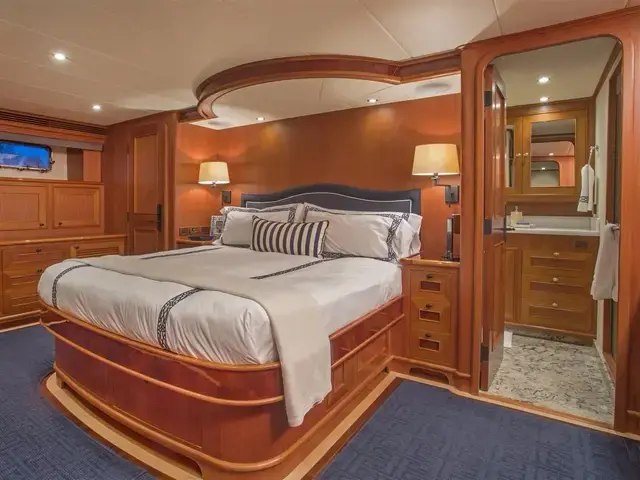 Outer Reef 860 Deluxbridge Motoryacht