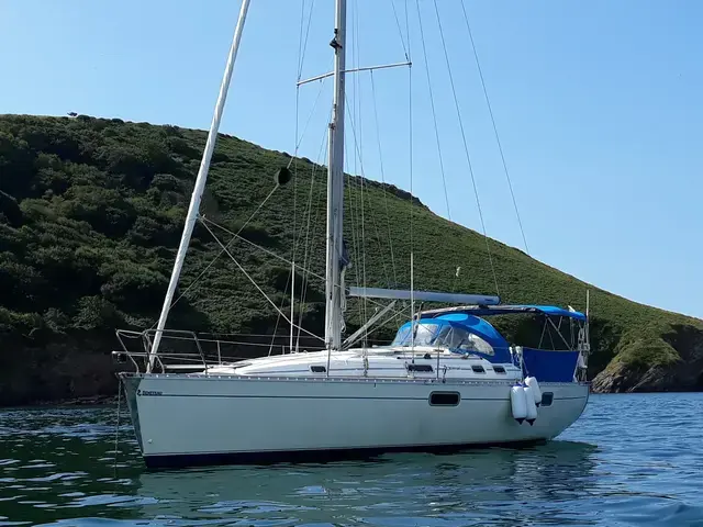 Beneteau Oceanis 351