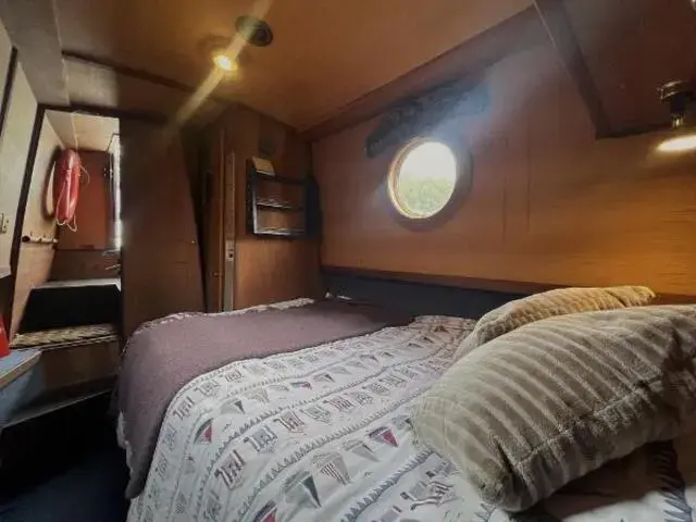 Narrowboat 51' G J Reeves