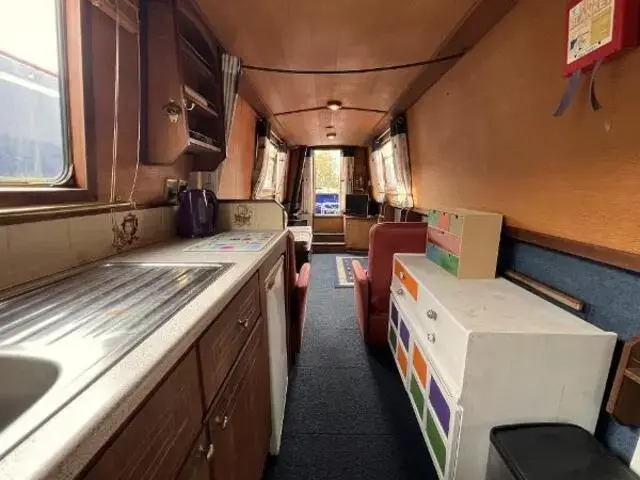 Narrowboat 51' G J Reeves