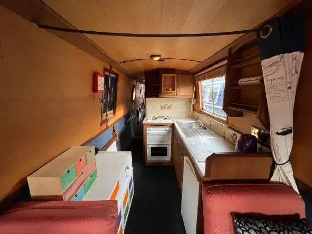 Narrowboat 51' G J Reeves