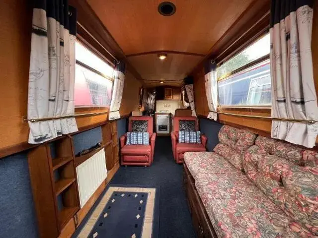 Narrowboat 51' G J Reeves