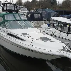 1992 Sea Ray Sundancer 270