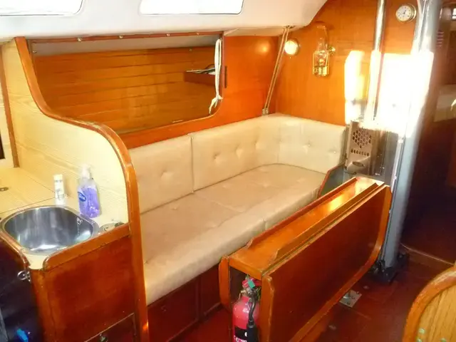 Contessa 35