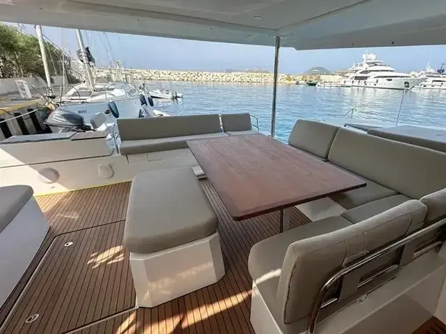 Fountaine Pajot Aura 51