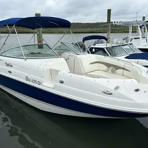 2004 Chaparral 236 Sunesta