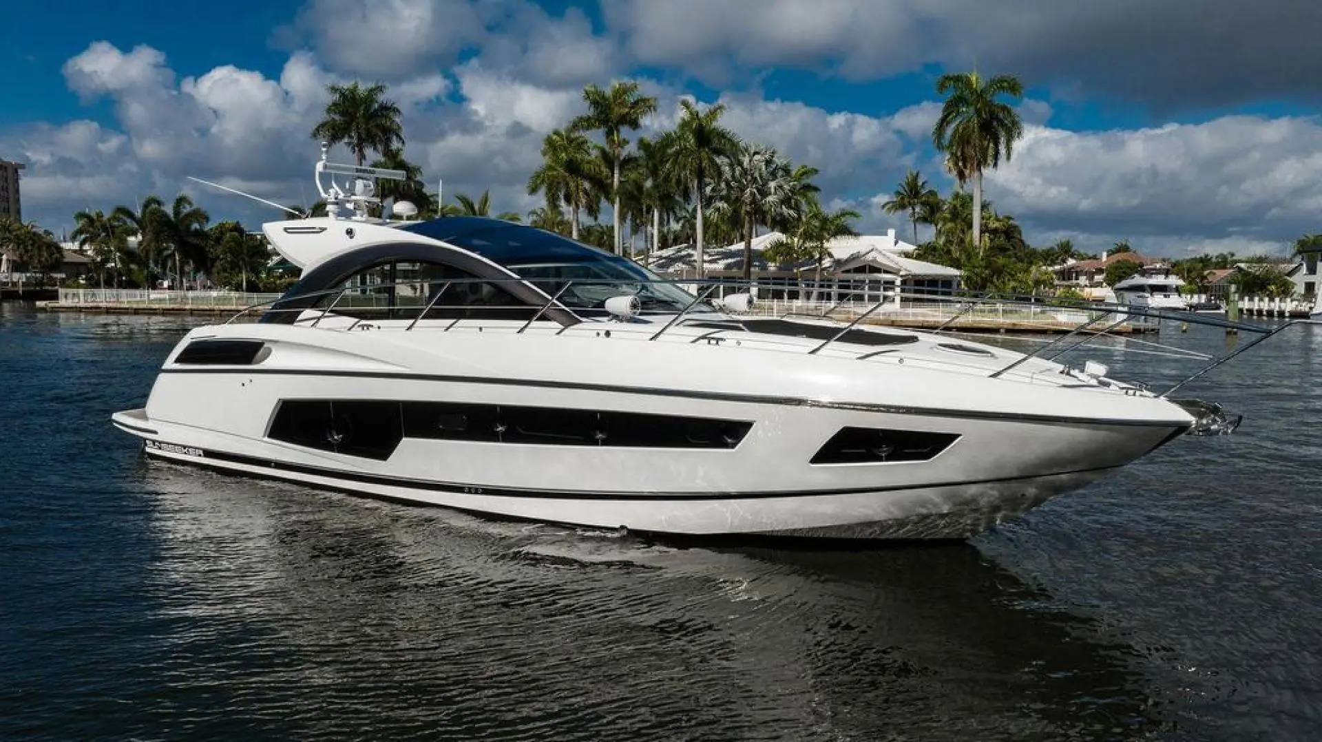 2017 Sunseeker san remo