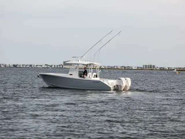 Cobia Boats 320 CC