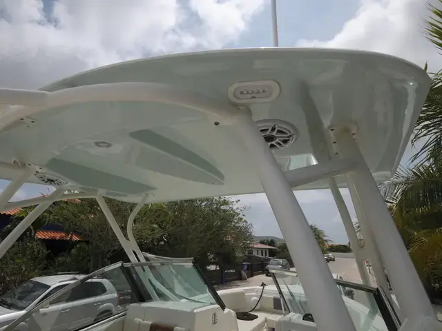 Cobia 240 Dc