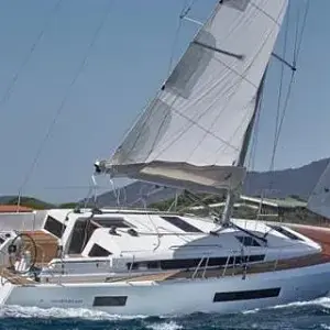 2022 Jeanneau Sun Odyssey 440