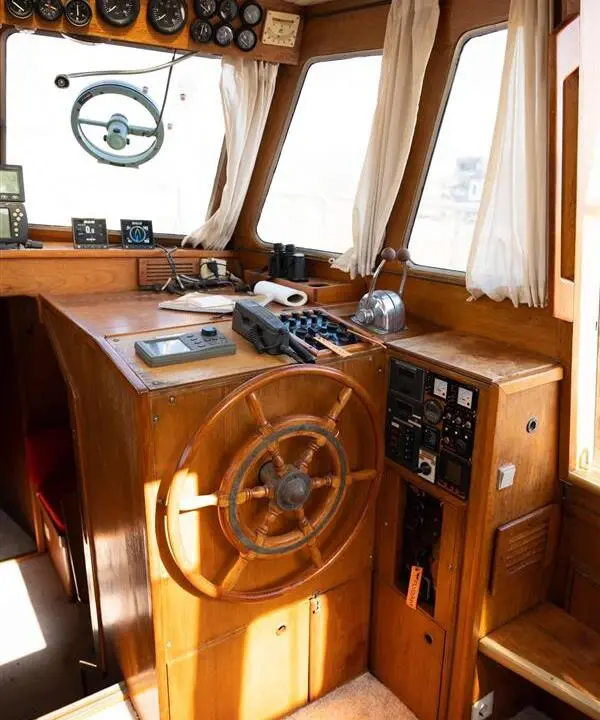 1981 Nauticat 52