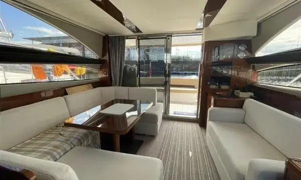 2012 Princess f42