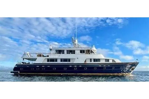 Motor Yacht Karadeniz 34m