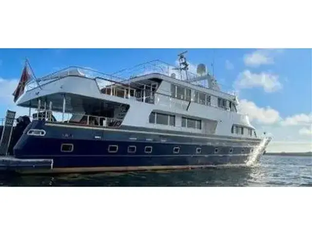 Motor Yacht Karadeniz 34m