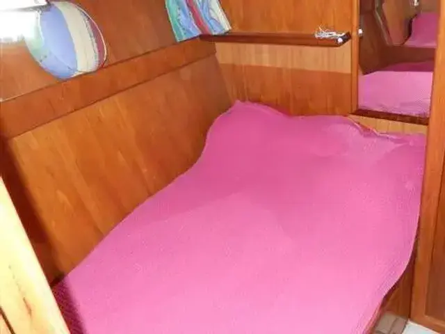 Kha Shing Cockpit Motoryacht